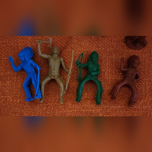 Vintage Plastic Cowboys Native Americans Indians Marx Tim Mee BENIFITS CHARITY - Picture 5 of 11